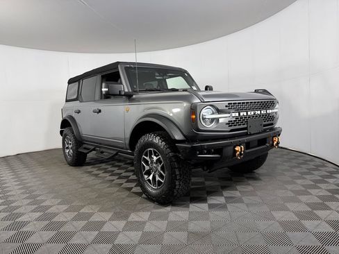 Used 2024 Ford Bronco Badlands AWD/4WD image 5