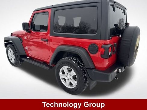 Used 2021 Jeep Wrangler Sport S image 3