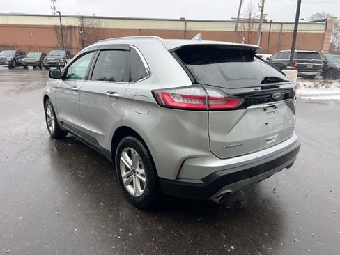 Used 2019 Ford Edge SEL w/ Equipment Group 201A image 7