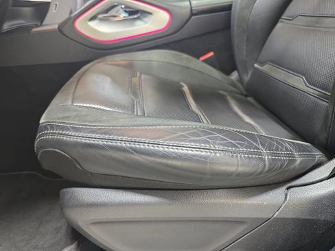 Used 2021 Mercedes-Benz GLE 53 AMG 4MATIC image 31