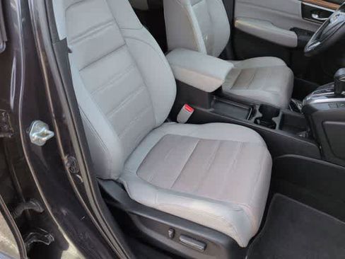 Used 2019 Honda CR-V Touring image 23