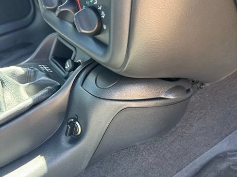 Used 1998 Chevrolet Camaro Z28 w/ SS Performance/Appearance Pkg RWD image 39