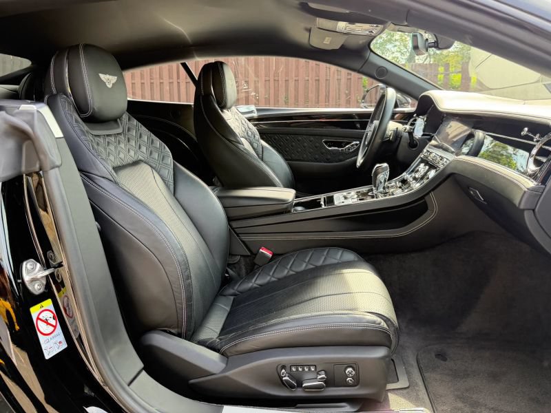 Used 2020 Bentley Continental GT AWD/4WD image 23