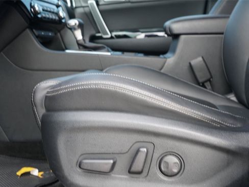 Used 2021 Kia Sportage EX FWD image 21