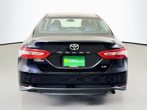 Used 2018 Toyota Camry LE w/ Protection Package (Q2) FWD image 8