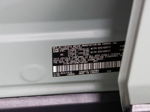 Used 2021 Toyota RAV4 XLE FWD image 31