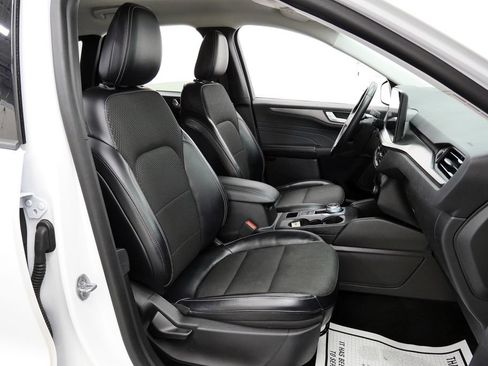 Used 2023 Ford Escape SE FWD image 15