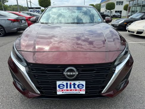 Used 2023 Nissan Altima 2.5 SV AWD/4WD image 2