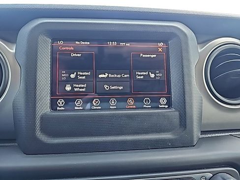 Used 2021 Jeep Gladiator Sport image 29