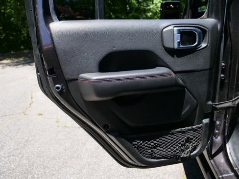 Used 2020 Jeep Wrangler Unlimited Rubicon AWD/4WD image 25