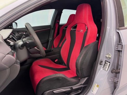 Used 2020 Honda Civic Type R image 13