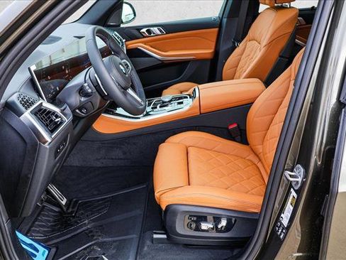 New 2026 BMW X5 M60i w/ Climate Comfort Package image 12