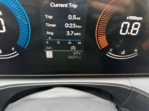 Used 2025 Hyundai Santa Fe SEL image 18