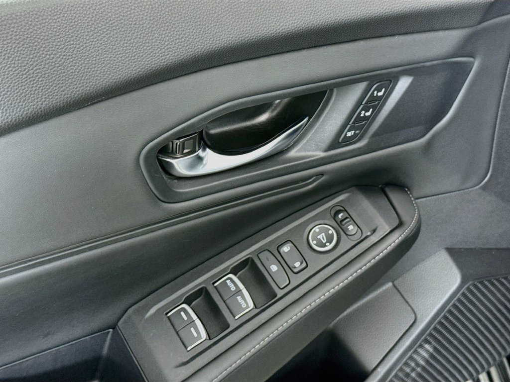 Used 2025 Honda Accord Sport image 20