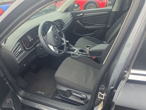 Used 2021 Volkswagen Jetta S image 17