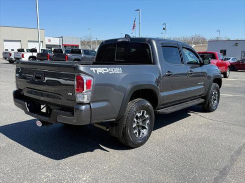 Certified 2023 Toyota Tacoma TRD Off-Road w/ Technology Package image 6