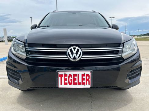 Used 2016 Volkswagen Tiguan S FWD image 19