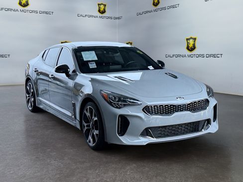 Used 2019 Kia Stinger GT1 image 5