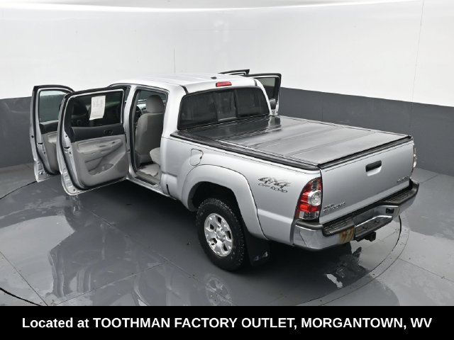 Used 2011 Toyota Tacoma 4x4 Double Cab w/ SR5 Pkg #2 image 23