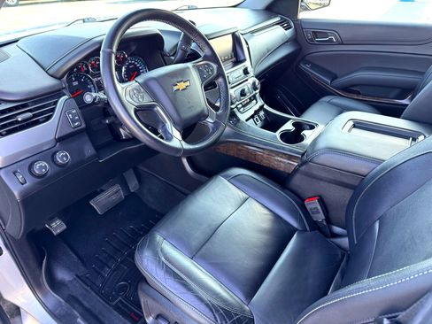 Used 2019 Chevrolet Tahoe LT image 11