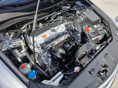 Used 2010 Honda Accord EX-L image 40