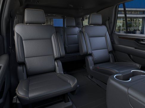 New 2026 Chevrolet Tahoe Premier w/ Sun And Tow Package AWD/4WD image 17