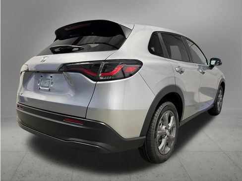 New 2027 Honda HR-V LX image 5