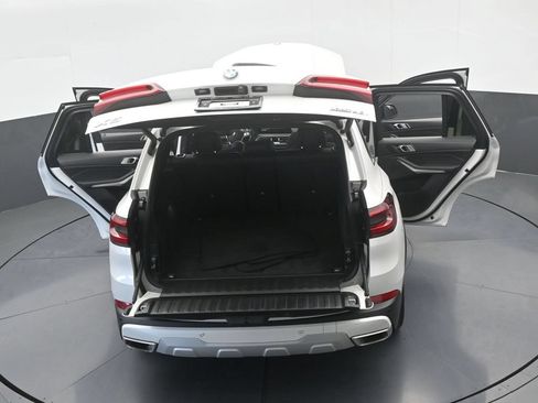 Used 2023 BMW X5 xDrive40i w/ Premium Package AWD/4WD image 75