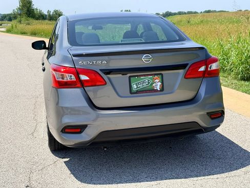 Used 2018 Nissan Sentra S FWD image 14