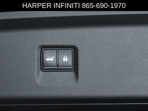Used 2022 INFINITI QX60 Sensory w/ Cargo Package image 32