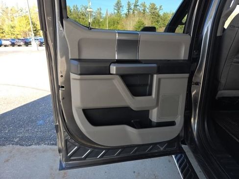 Used 2016 Ford F150 XLT w/ Equipment Group 301A Mid image 42