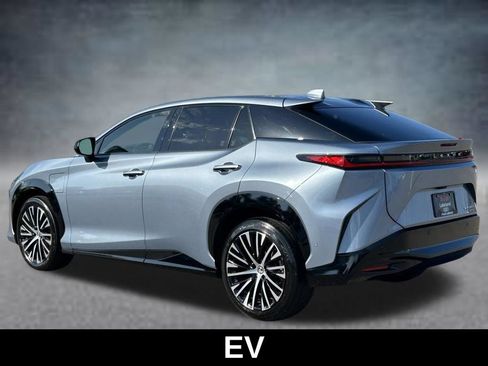 Used 2023 Lexus RZ 450e Premium w/ Technology Package AWD/4WD image 3