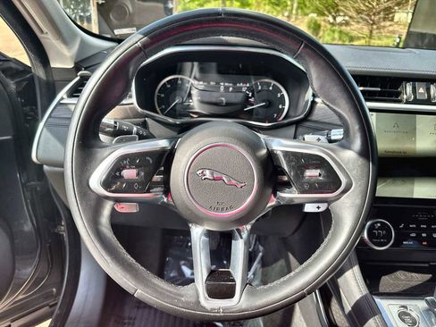 Used 2021 Jaguar F-PACE S image 21