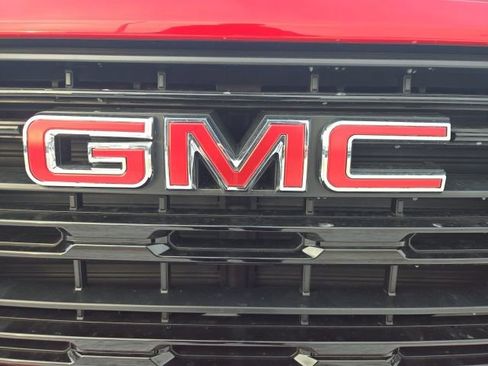 Used 2026 GMC Sierra 1500 Elevation image 7
