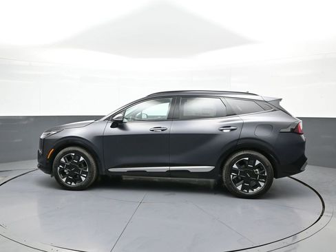 New 2026 Kia Sportage SX FWD image 9