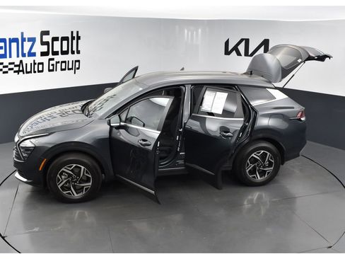 Certified 2025 Kia Sportage LX AWD/4WD image 30