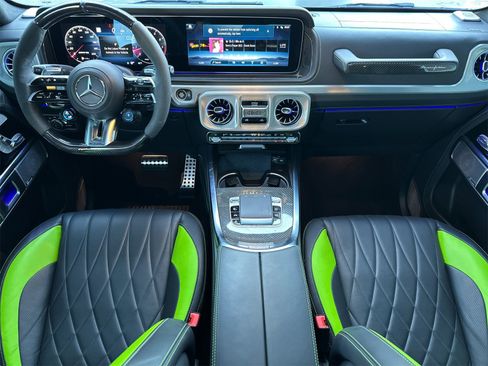 Certified 2025 Mercedes-Benz G 63 AMG 4MATIC image 15