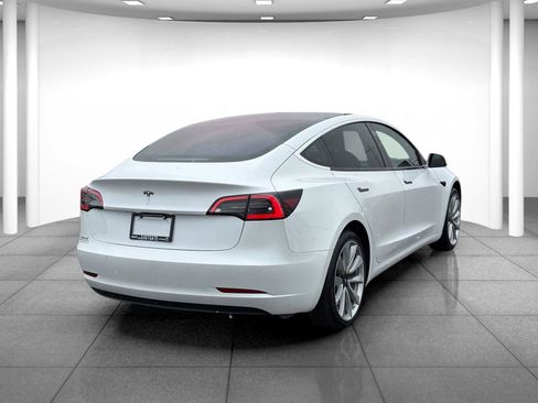 Used 2018 Tesla Model 3 Long Range image 7