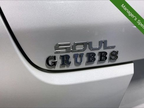 Used 2025 Kia Soul LX FWD image 37