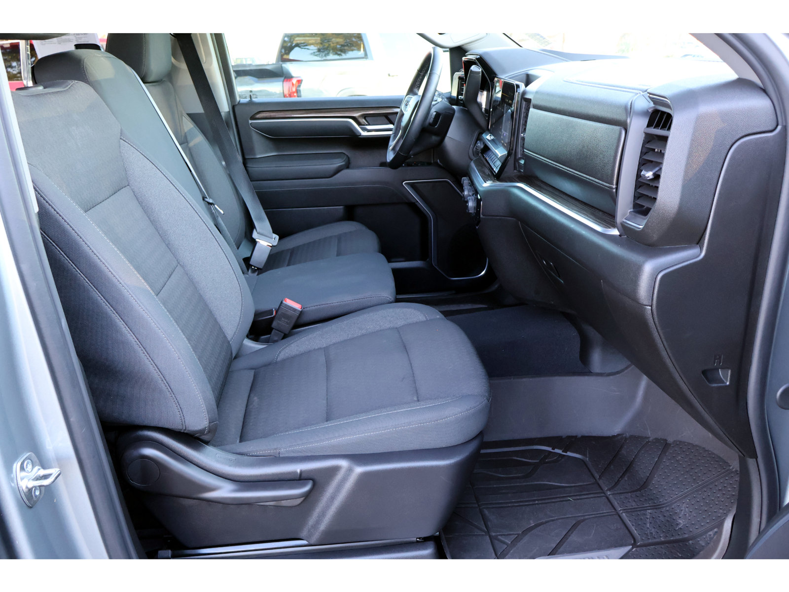 Used 2026 Chevrolet Silverado 1500 RST w/ RST Select Package RWD image 21
