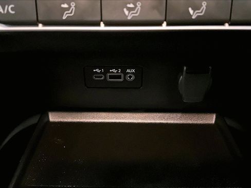 Used 2021 Nissan Altima 2.5 SV w/ SV Premium Package image 31