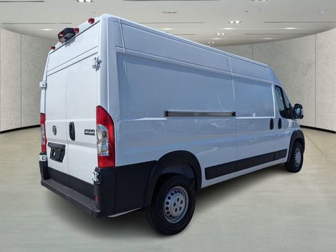 New 2026 RAM ProMaster 2500 w/ Convenience Group image 4