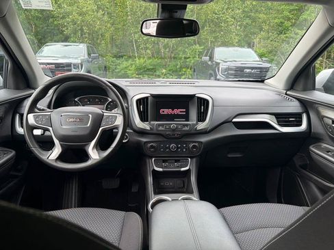 Certified 2022 GMC Terrain SLE w/ Driver Convenience Package AWD/4WD image 17