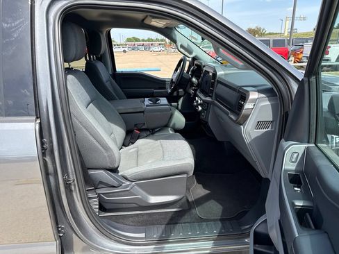 Used 2025 Ford F150 XLT w/ Equipment Group 301A Standard AWD/4WD image 13
