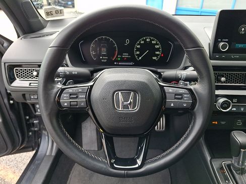 Used 2024 Honda Civic Sport image 17