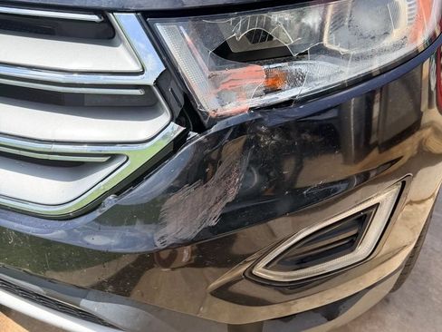 Used 2017 Ford Edge Titanium w/ Equipment Group 301A FWD image 6