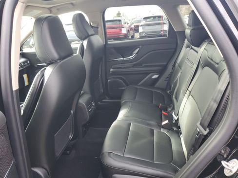 New 2026 Lincoln Corsair Premiere image 25