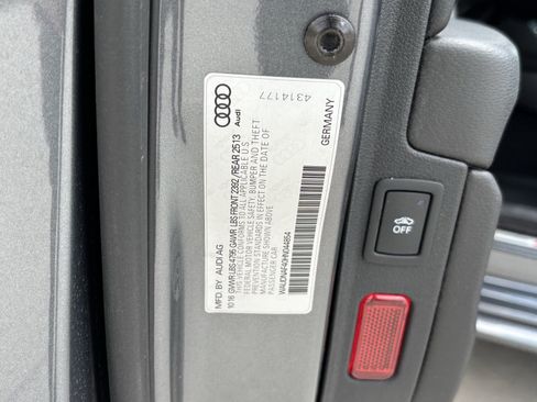 Used 2017 Audi A4 2.0T Premium w/ Convenience Package AWD/4WD image 37