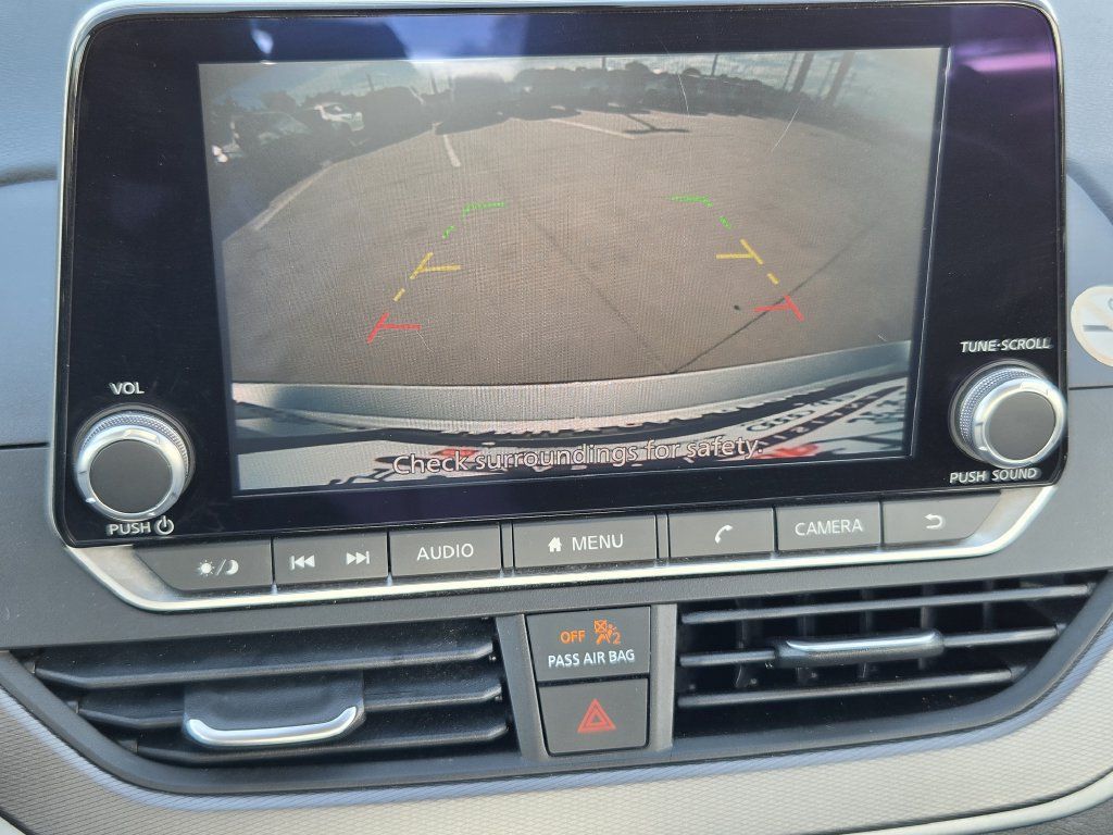 Used 2024 Nissan Altima 2.5 SR FWD image 16