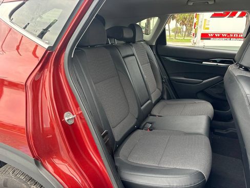 Used 2021 Kia Seltos S FWD image 14